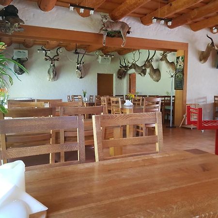 Hotel Aitinlauvas Tīreļi Zewnętrze zdjęcie