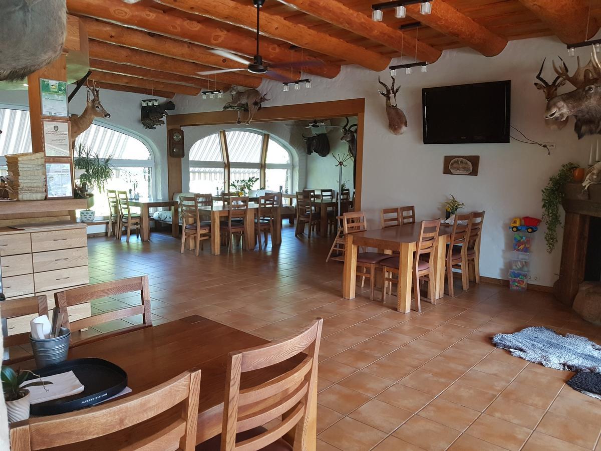 Hotel Aitinlauvas Tīreļi Zewnętrze zdjęcie