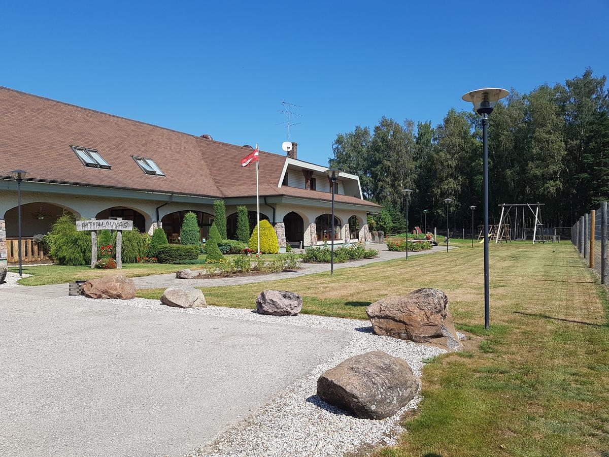 Hotel Aitinlauvas Tīreļi Zewnętrze zdjęcie