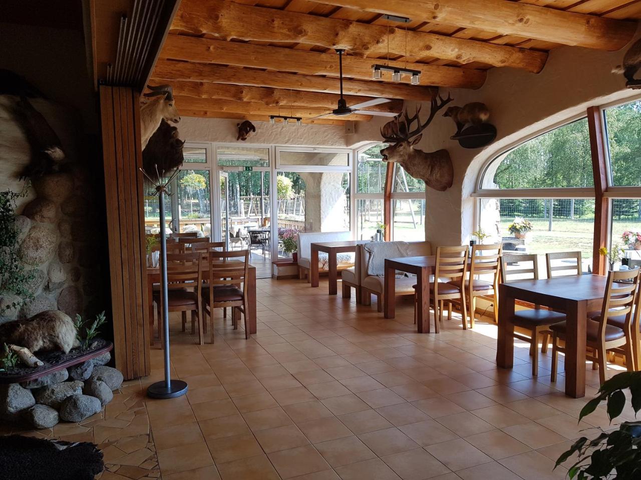 Hotel Aitinlauvas Tīreļi Zewnętrze zdjęcie